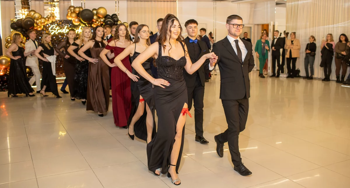 Studniówka Technikum nr 2 w Chojnicach 