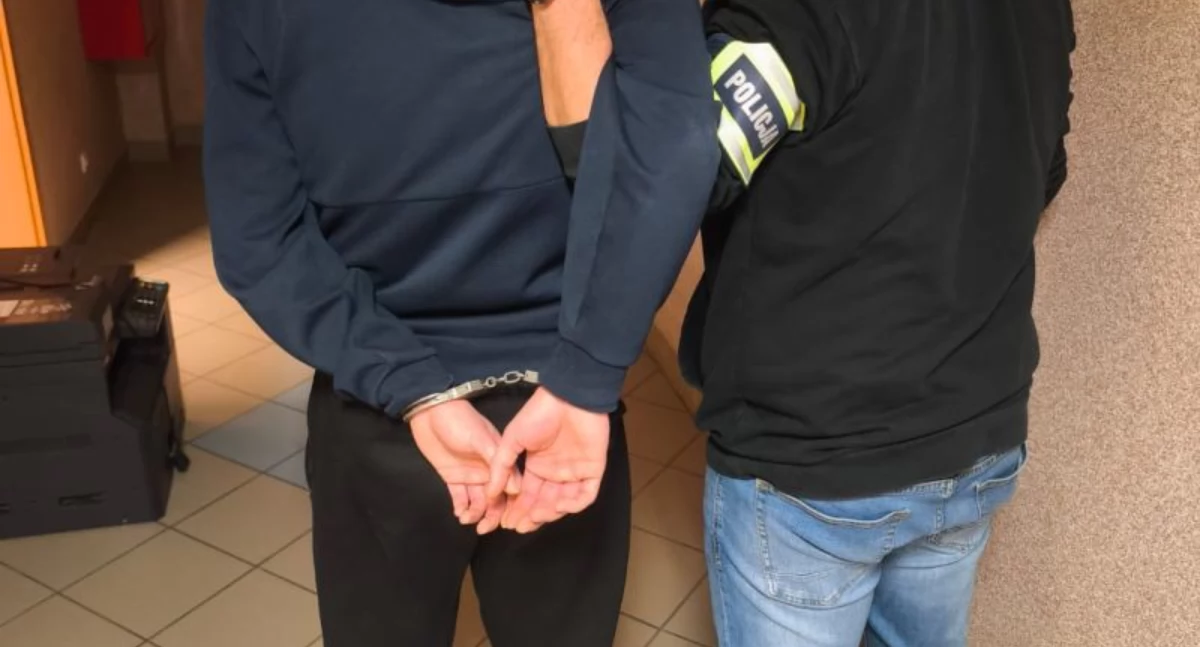 Narkotyki przy 24-latku i w jego mieszkaniu. Grozi mu do 3 lat więzienia