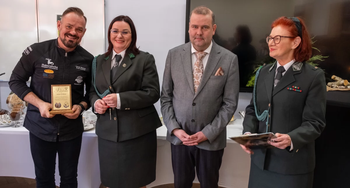 Diany i „Dziki Szef” gotowali w Chojnicach. Warsztaty z dziczyzny w Technikum nr 2