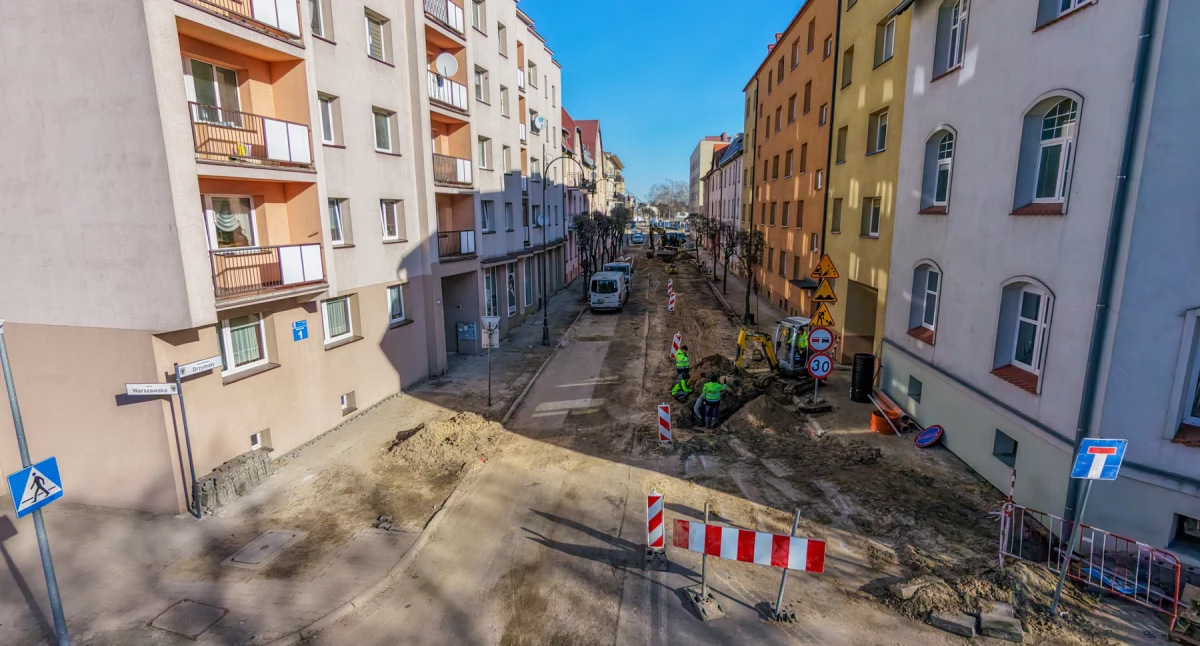 Prace na ul. Drzymały w Chojnicach wznowione. Najpierw infrastruktura podziemna