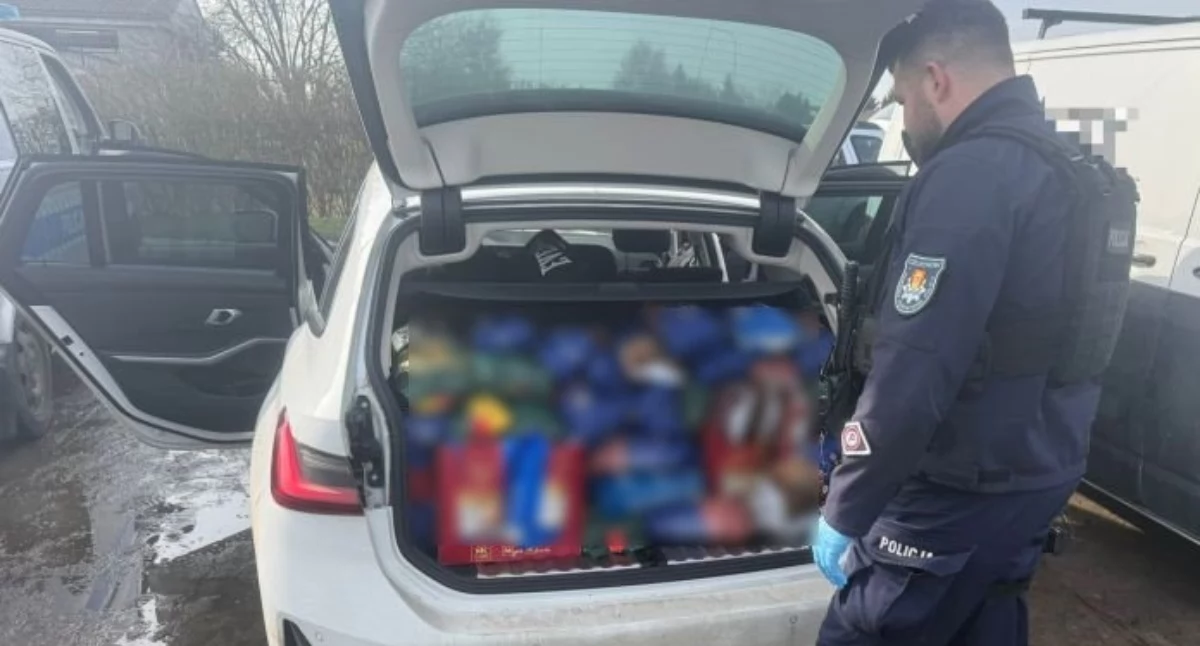 Kawowy gang rozbity. Policja zatrzymała złodziei z kartonami ziaren