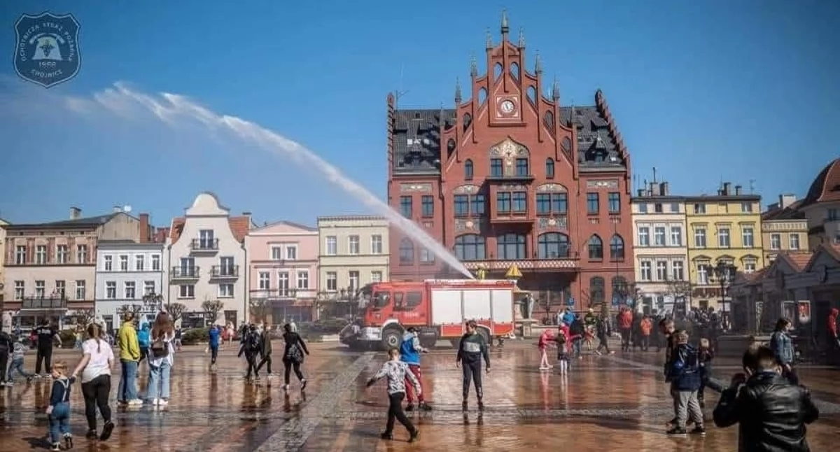 Będzie się lało na rynku. Strażacy zapraszają na śmigus-dyngus