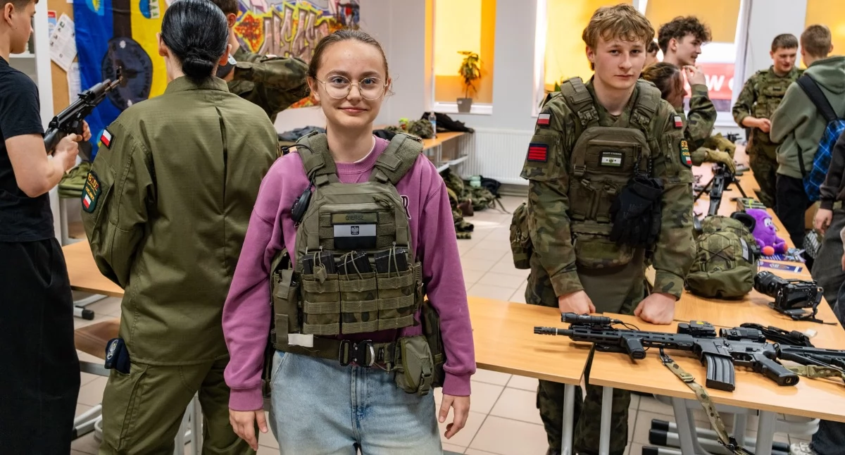 Ksawier Szóstak: klasa wojskowa to nie film akcji. Dni otwarte w szkole w Chojnicach