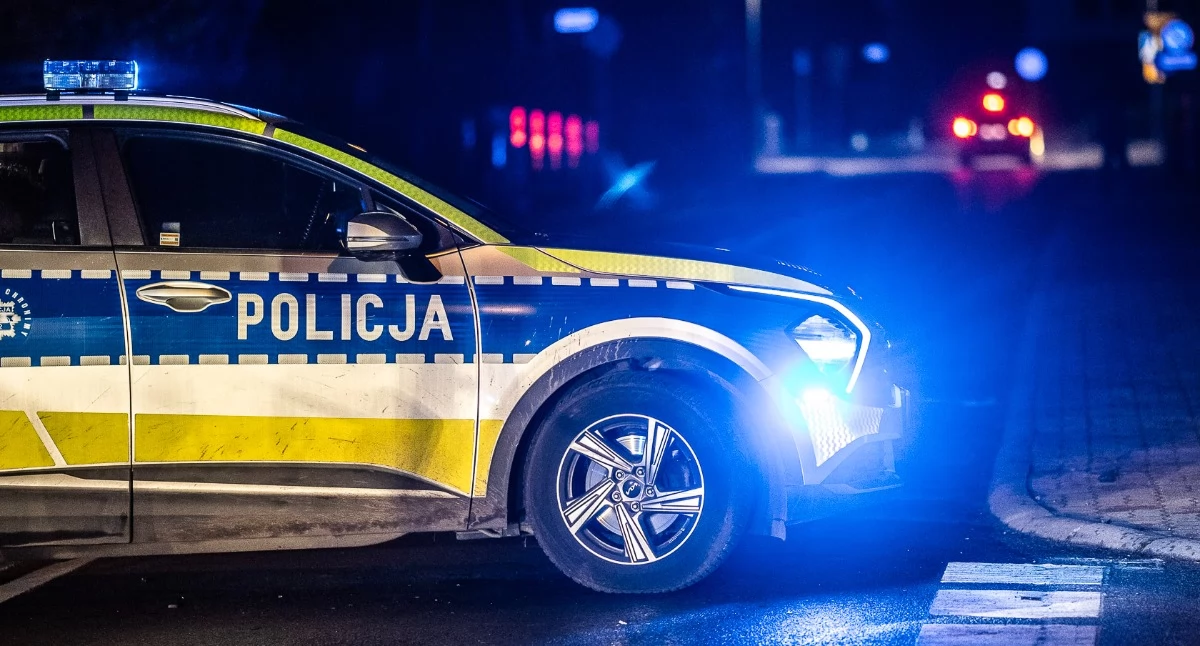 Policjanci zatrzymali kierowcę audi. Lista naruszeń była długa