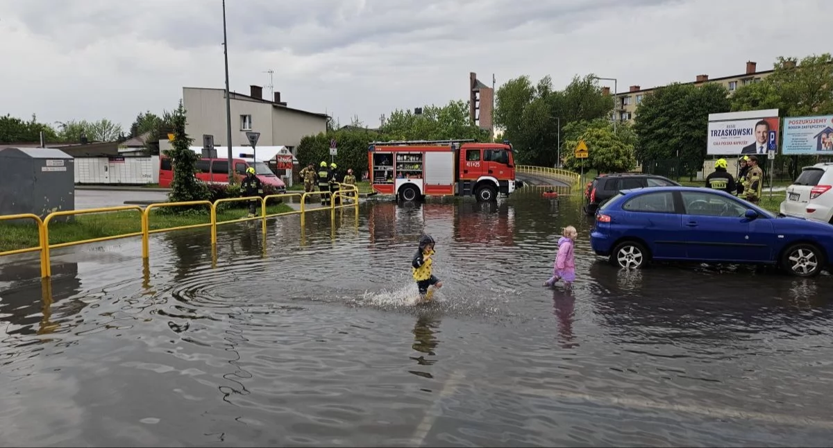 Urzędnicy włożą szklany rękaw pod ulicę Jana Pawła II. To koniec z zalewaniem?