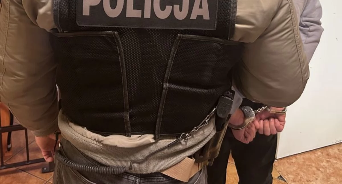 Sześciu poszukiwanych wpadło w trzy dni. Dwóch się wykupiło, reszta siedzi