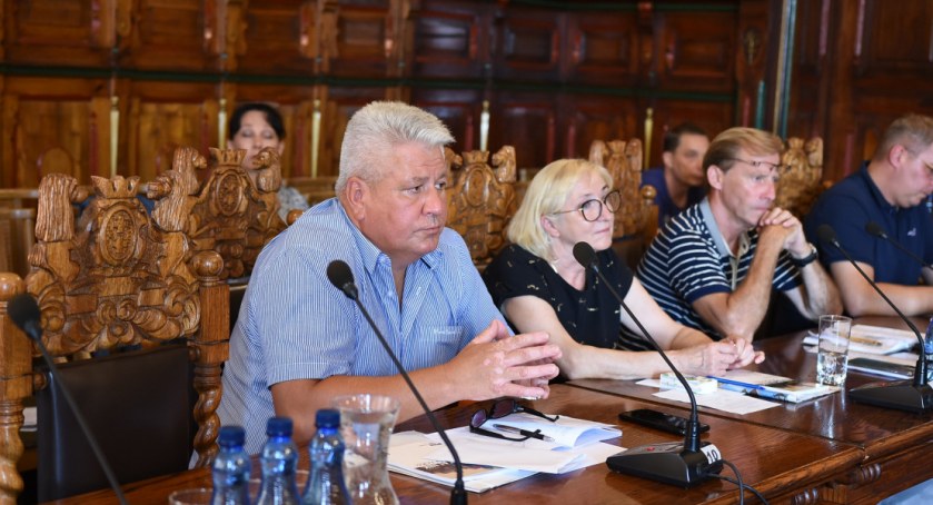 Nie będzie uchwały o wygaszeniu mandatu