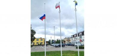 Kto powiesił rosyjską flagę?