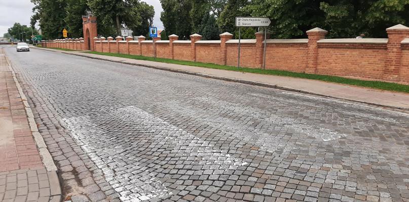 Zebra na kostce się nie trzyma