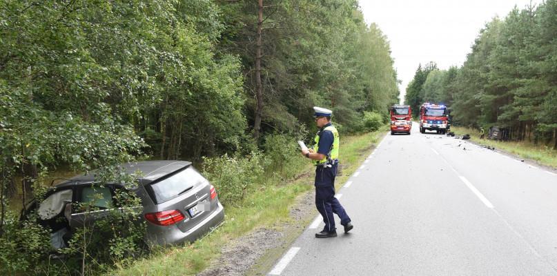 Poważny wypadek w Jonkach (FOTO)