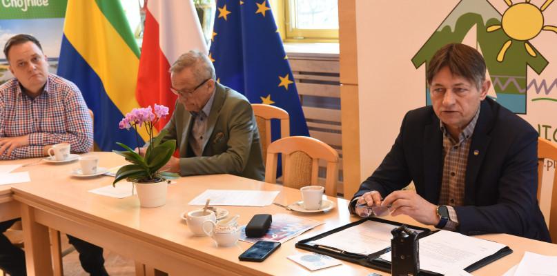 Zastępca wójta i skarbniczka przechodzą na emeryturę