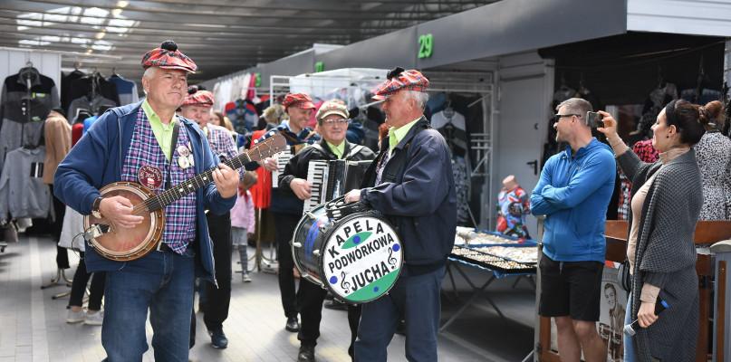 Festyn na targowisku miejskim w Chojnicach (GALERIA)