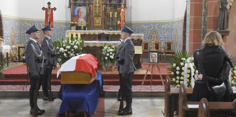 Pogrzeb policjanta i strażaka Adama Rekowskiego (FOTO)