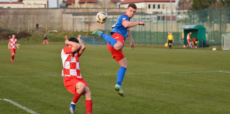 Szalona pogoń i trzy punkty. Kolejarz Chojnice - Wisła Tczew 3:2 (GALERIA)