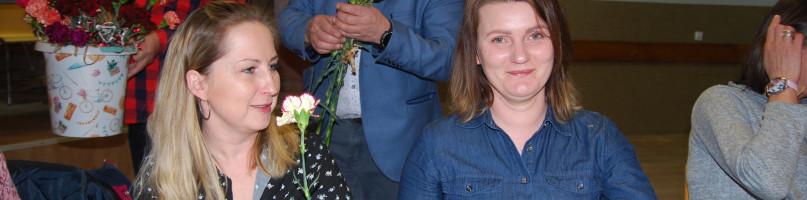 Tradycyjny goździk na Dzień Kobiet w Gotelpiu (FOTO)