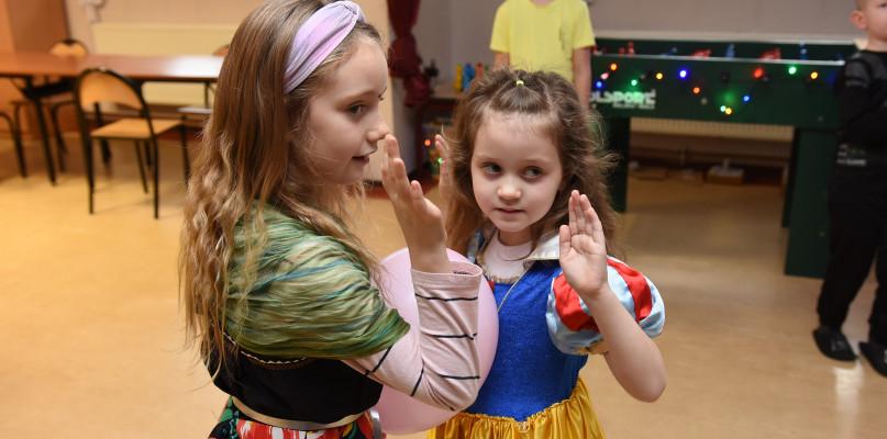 Bal przebierańców w Angowicach (FOTO)