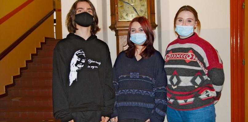 O teraźniejszości najwięcej wiedzą młodzi