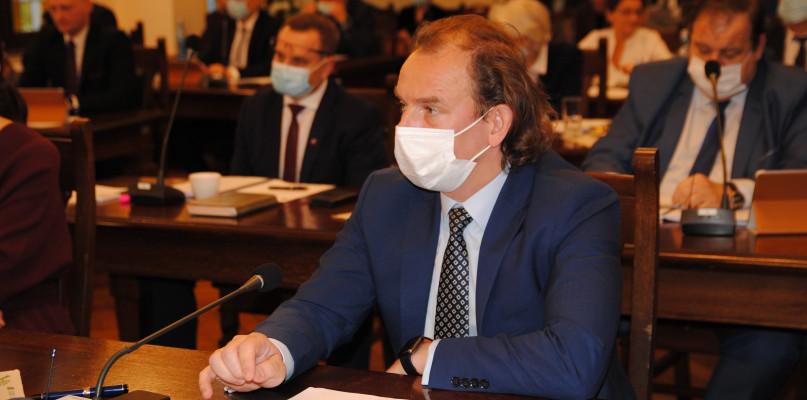 Starosta Szczepański dostał podwyżkę