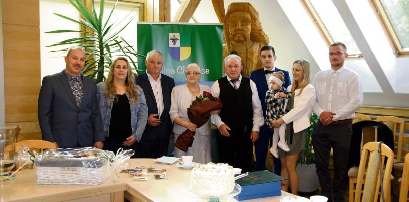 Ale jubileusz! Statuetka na diamentowe gody