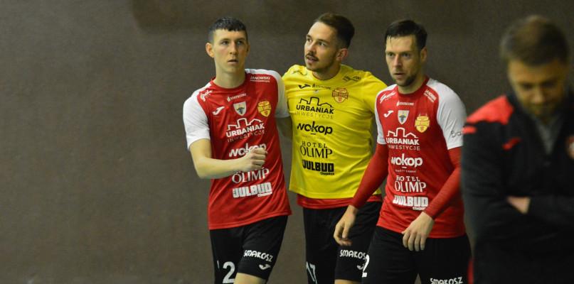 Diabły prowadziły 3:1, ale ostatecznie przegrały. Piast - Red Devils 4:3