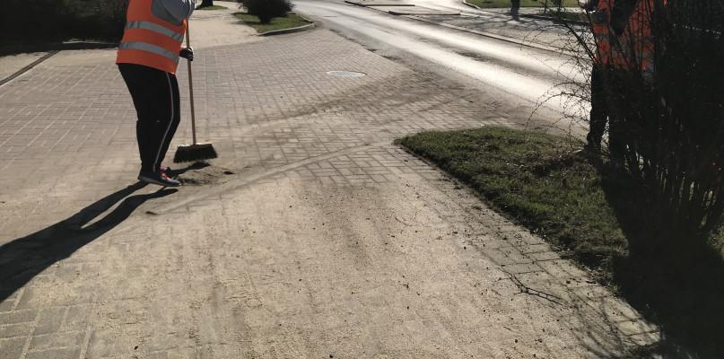 Wielkie sprzątanie miasta. Ratusz zatrudnia pracowników
