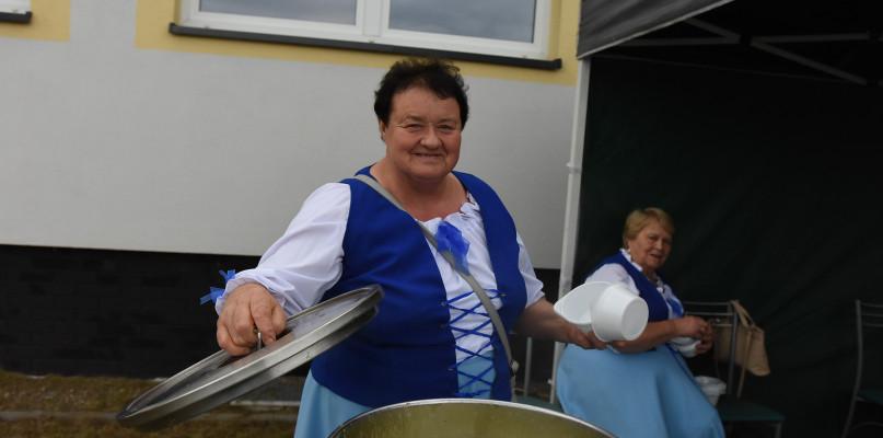 Zabawa dożynkowa w Lichnowach (GALERIA)
