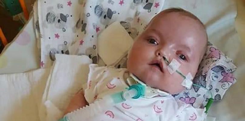 Mała Amelka z Czerska potrzebuje wsparcia dobrych ludzi