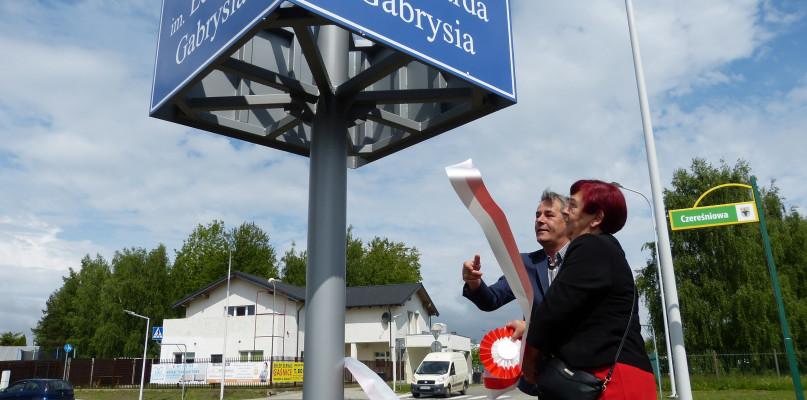 Rondo przy szpitalu z imieniem Edwarda Gabrysia