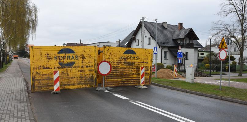 Przejazd aleją Brzozową całkowicie zamknięty