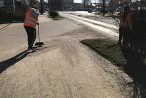 Wielkie sprzątanie w mieście. Ale przed świętami nie zdążą