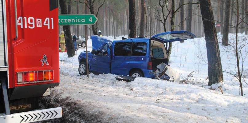Wypadek na drodze wojewódzkiej 212 (FOTO)
