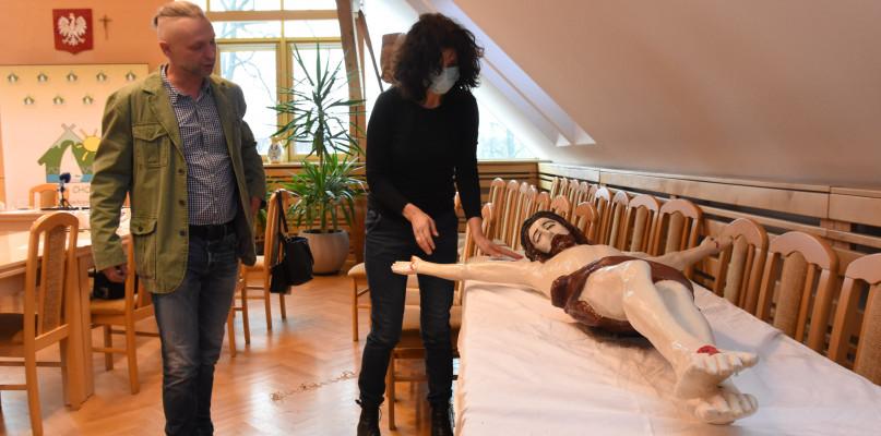Zabytkowa figura Chrystusa została odnowiona