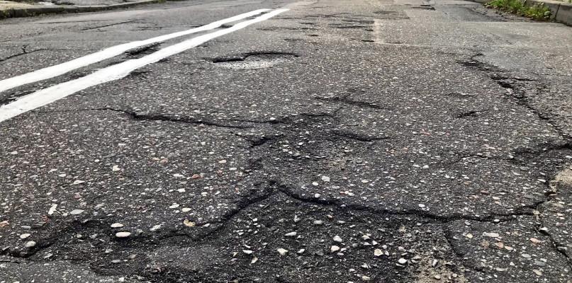 Na Żeromskiego tylko łatają