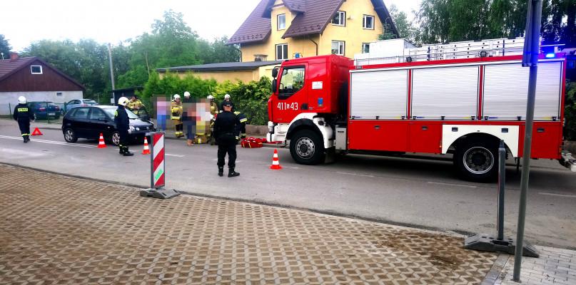Wypadek w Lichnowach. Volkswagen potrącił mężczyznę (FOTO)