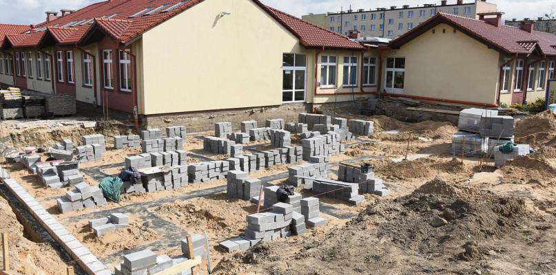 Będą nowe sale i rozdzielnia posiłków