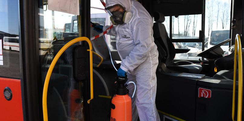 Jak wygląda odkażanie autobusów?