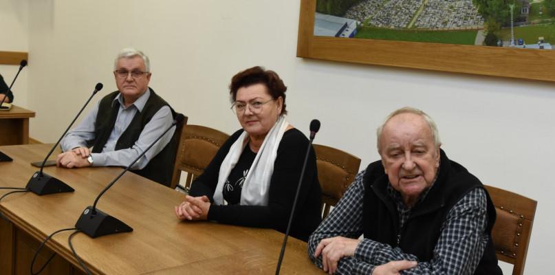 Czy w Brusach będzie rada seniorów?