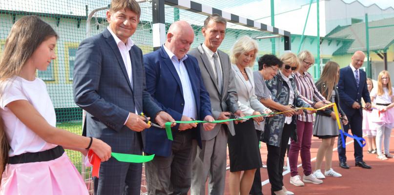 Ta Jaskółeczka nie odleci na zimę