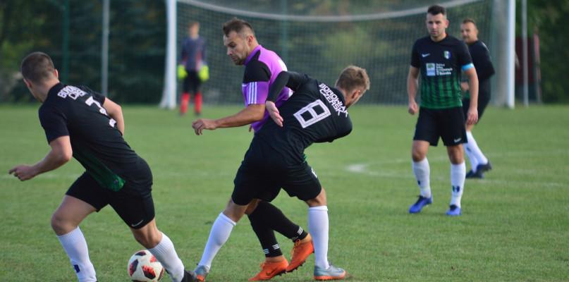A-klasa. Skromna wygrana Borowiaka w Pawłowie (GALERIA ZDJĘĆ)