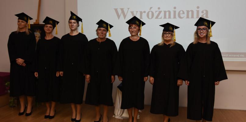 Pielęgniarki i pielęgniarze z dyplomem (GALERIA)