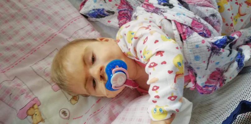 Dzielna Lili czeka na specjalny wózek