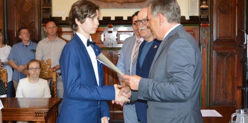 Arseniusz Finster wręczył nagrody najlepszym (FOTO)