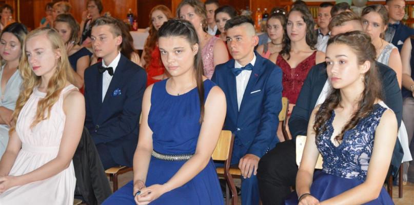 Bal gimnazjalistów z Konarzyn (FOTO)