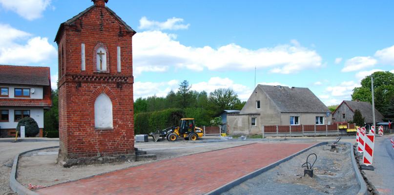 Trwa przebudowa centrum Doręgowic (FOTO)