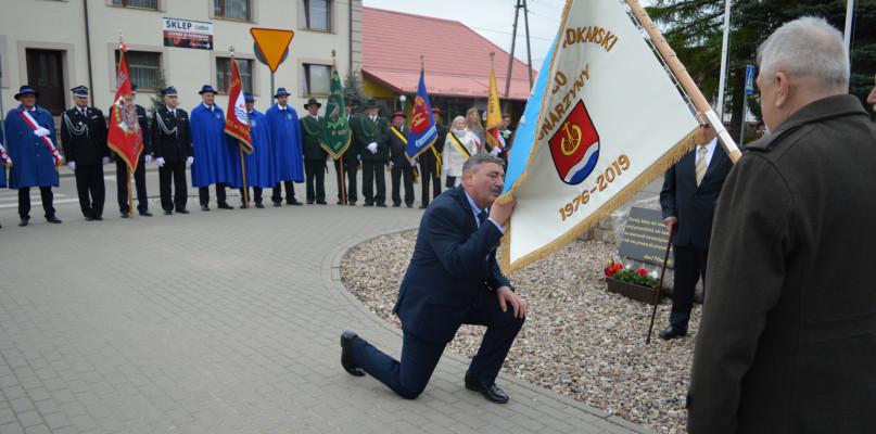 Wędkarze z Konarzyn mają swój sztandar