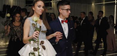 Studniówka uczniów z LO w Czersku (GALERIA)
