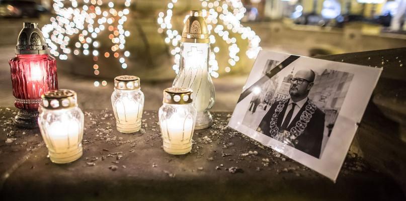Chojniczanie uczcii pamięć zamordowanego prezydenta Gdańska
