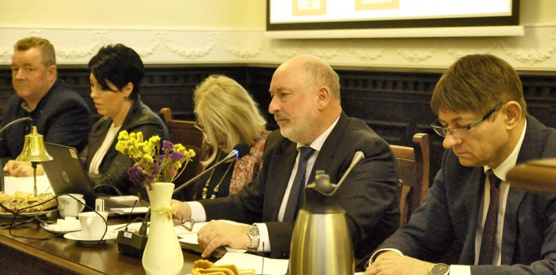 Wynagrodzenie wójta na tym samym poziomie