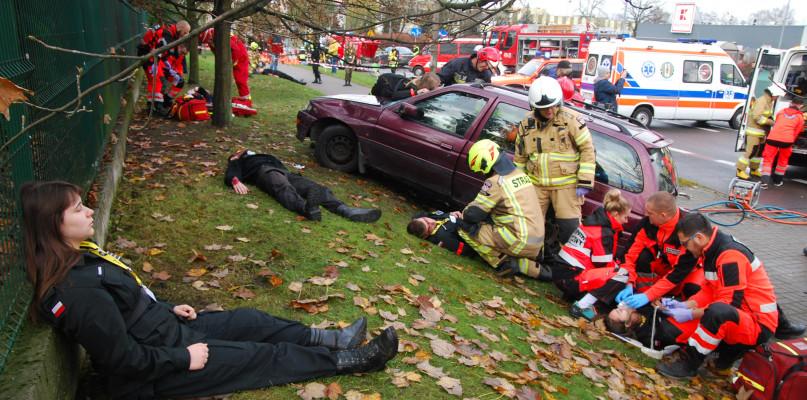Wypadek na przystanku. Ćwiczenia służb w Chojnicach (FOTO)