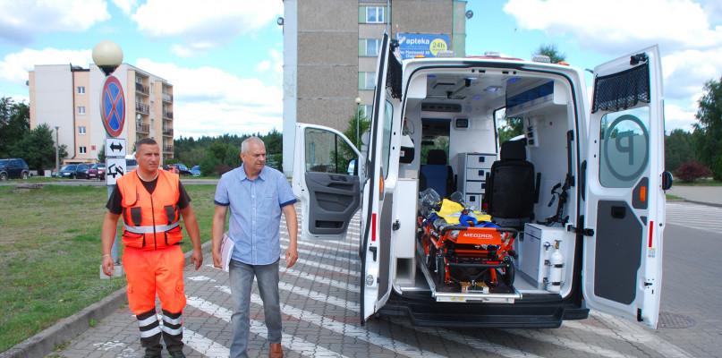 Nowa karetka chojnickiego szpitala (FOTO)